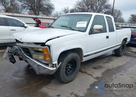 1997 Chevrolet C1500 Fleetside from USA, damaged, VIN 1GBEC19R8VE231263